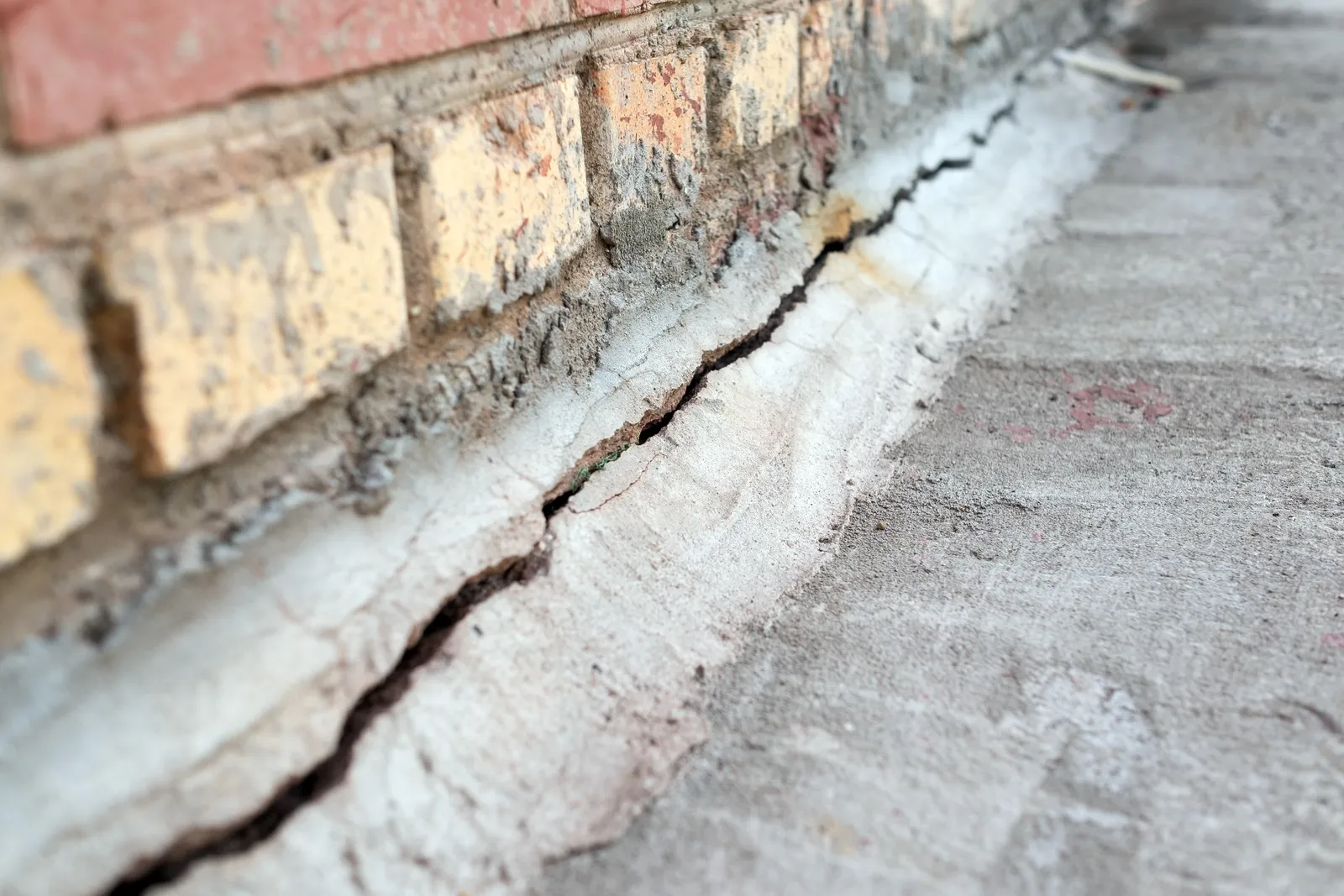 Radon i Linköping: radonmätning vid markradon i praktiken